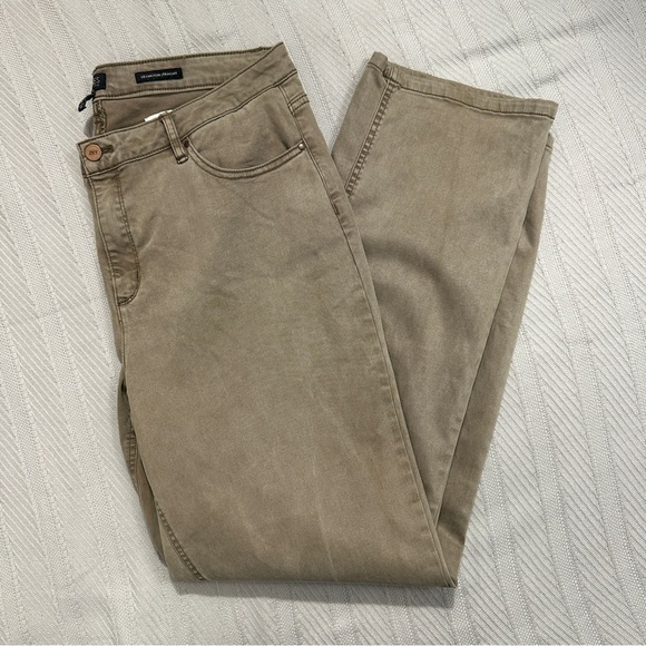 Jones New York Lexington Straight jeans, size 14, tan, stretch, office, date - Picture 7 of 12